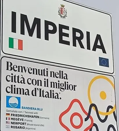 A 2 Minuti Dal Mare - 250 Mt From Foce Imperia